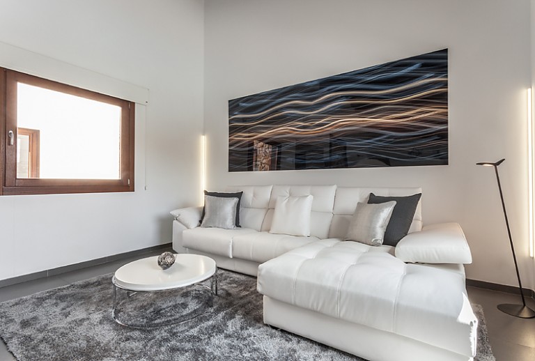 Couch Couhtisch Teppich Fenster Bild