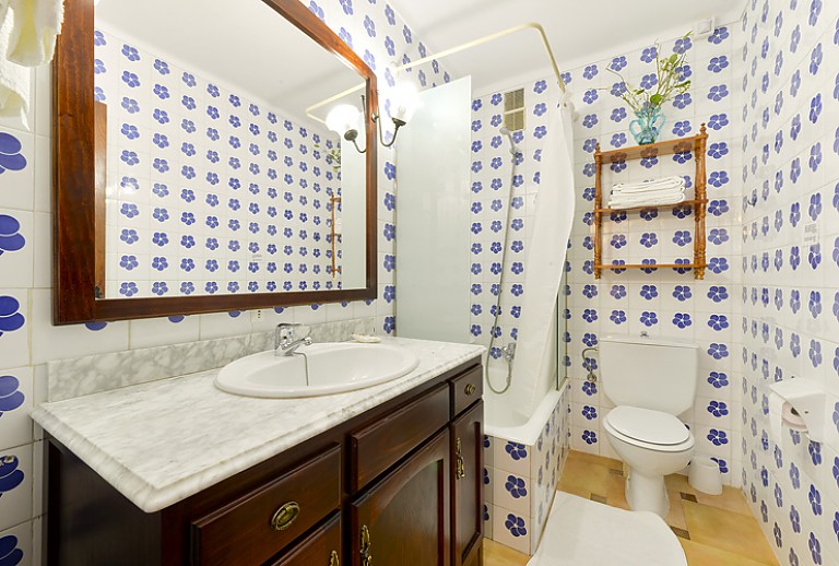 Bad Dusche Waschtisch WC