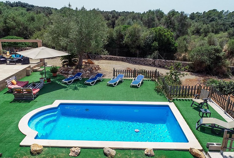 Pool Rasen Poolliegen Himmel